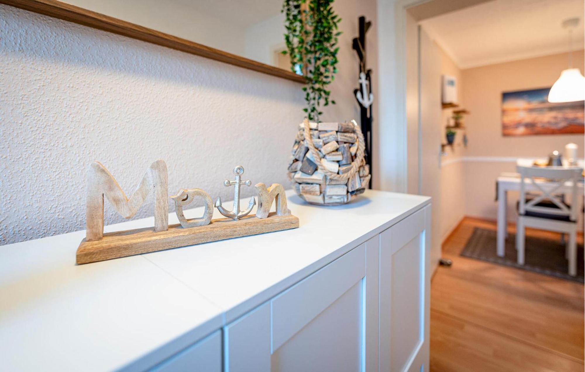 Awesome Apartment In Rostock With Kitchen Zewnętrze zdjęcie